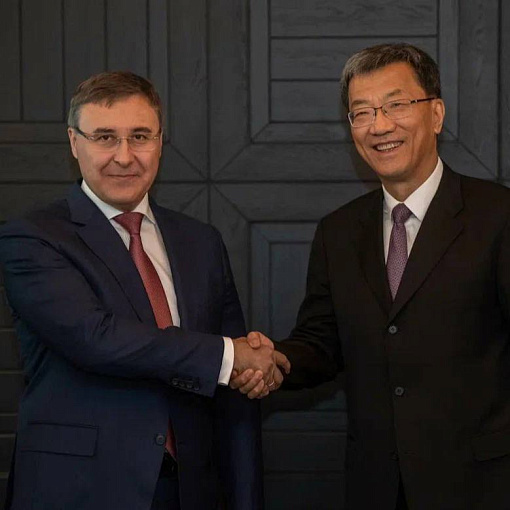 Валерий Фальков провел встречу с Министром образования Китайской Народной Республики Хуай Цзиньпэном