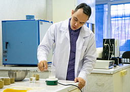 Уральские ученые запатентовали новую технологию производства композитных материалов для экопосуды
