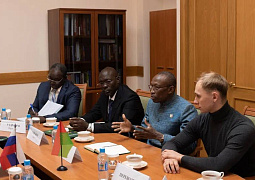 В Минобрнауки России обсудили двустороннее сотрудничество в области высшего образования с Буркина-Фасо