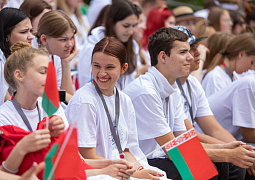 Более 700 студентов из 9 стран стали участниками проекта «Летний университет»