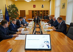 Валерий Фальков обсудил программу развития Сахалинского госуниверситета с представителями правительства региона и коллективом вуза