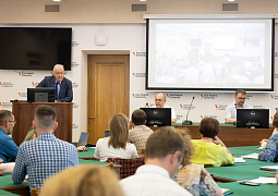 Преподаватели истории вузов Уральского федерального округа проходят курсы повышения квалификации 